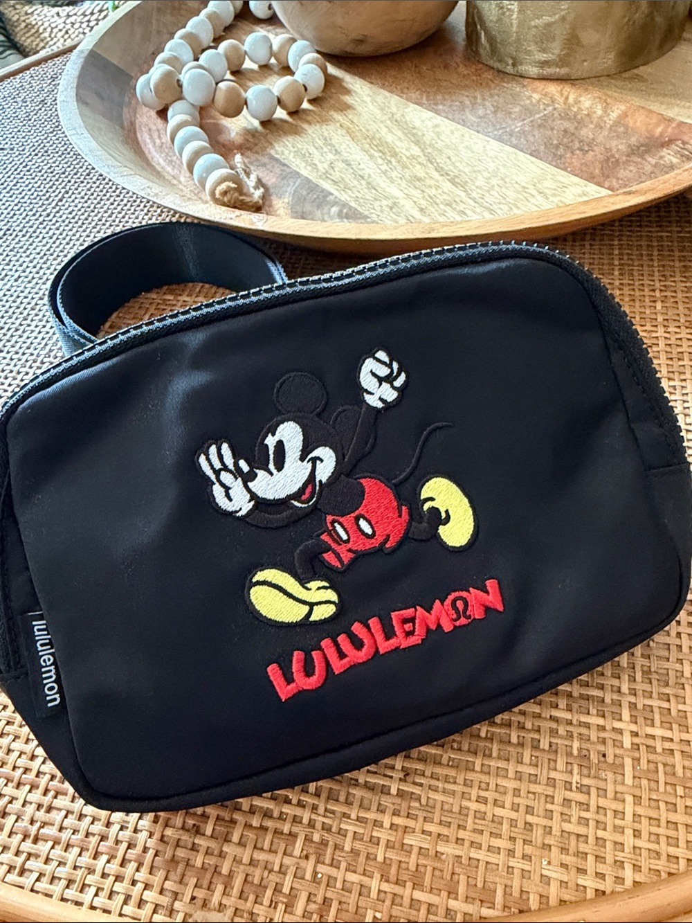 Lululemon X Disney Everywhere Beltbag 1L Mickey NWT